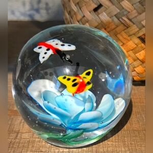 Vintage Whimsical Handblown Art Glass Paper Weight blue flower and butterflies